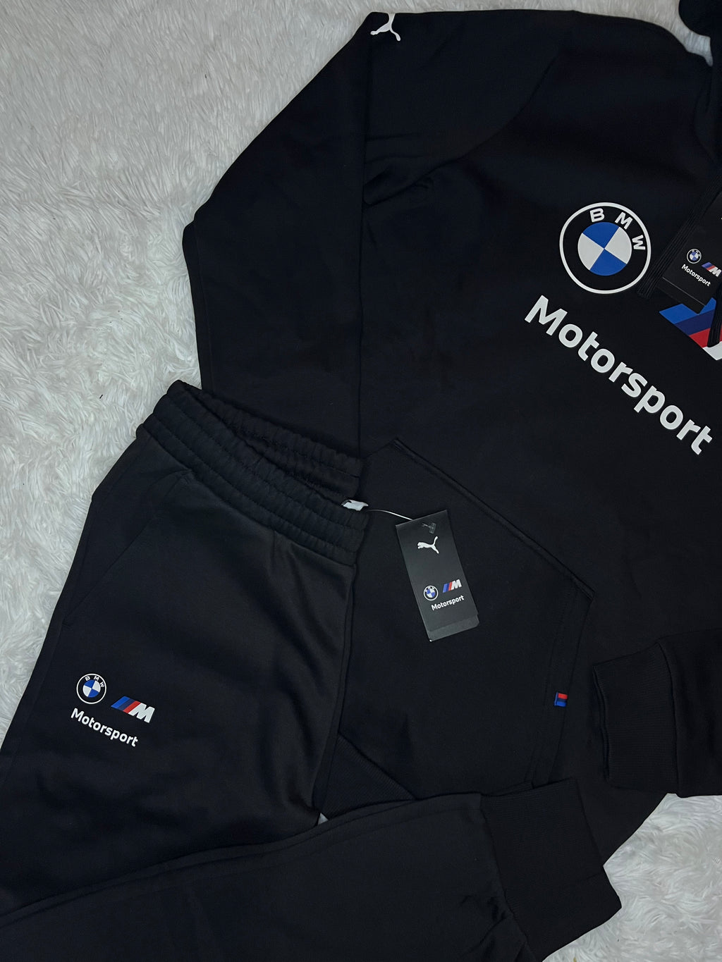 CONJUNTO PUMA POLERON Y PANTALÓN DE BUZO ESSENTIAL BMW MOTORSPORT NEGRO