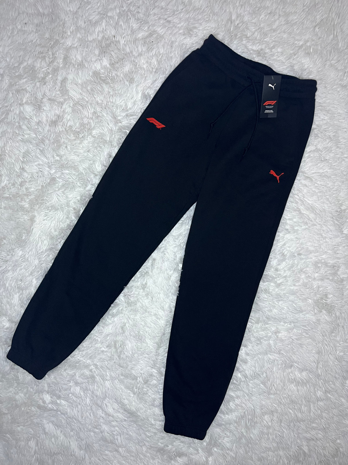 Pantalón buzo puño puma fórmula 1