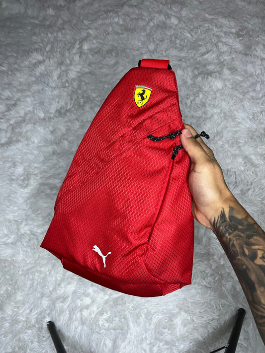 Bandolera puma Scuderia Ferrari rojo