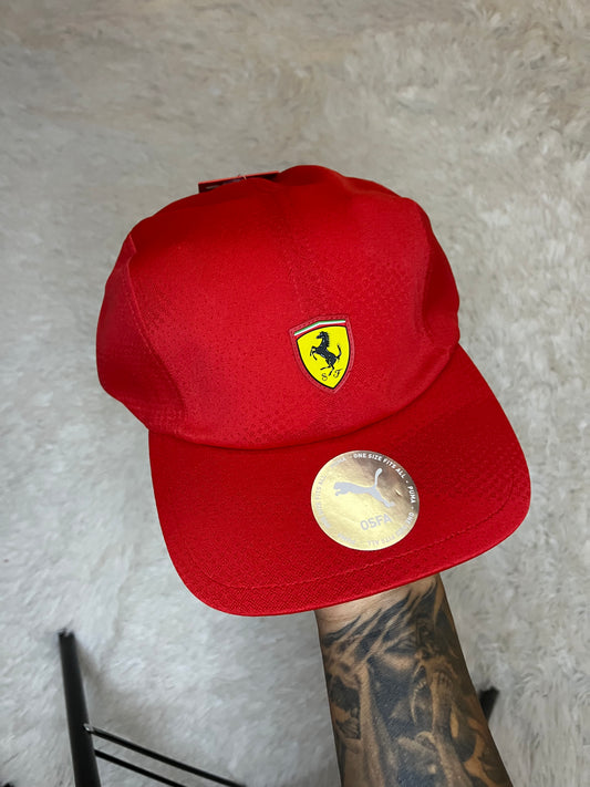 Gorro curvo puma Scuderia Ferrari