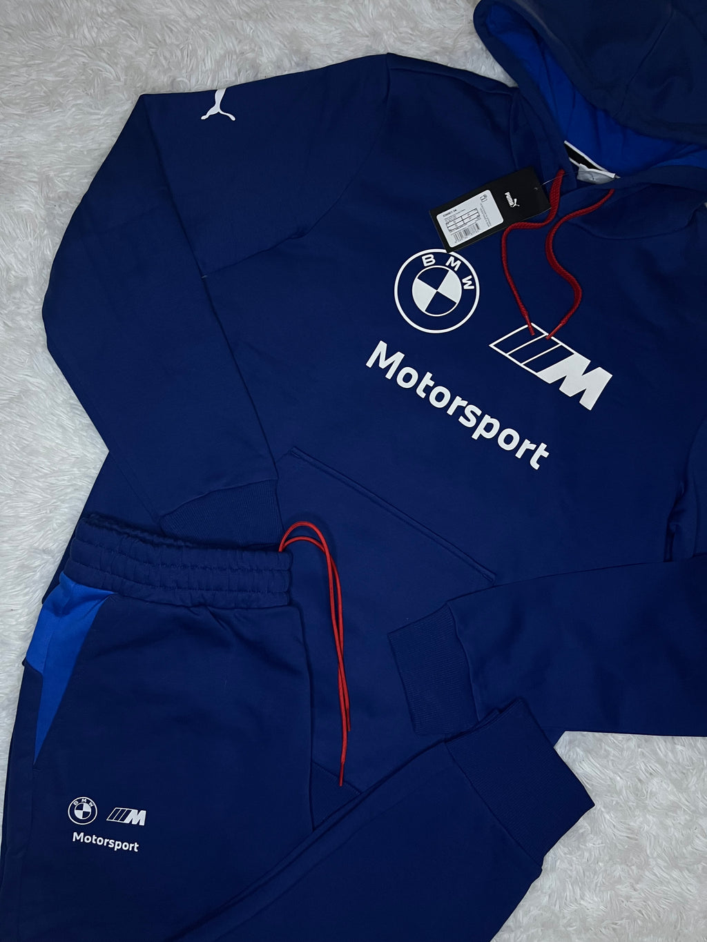 CONJUNTO PUMA BMW MOTORSPORT ESSENTIAL AZUL 2026:POLERON Y PANTALÓN DE BUZO